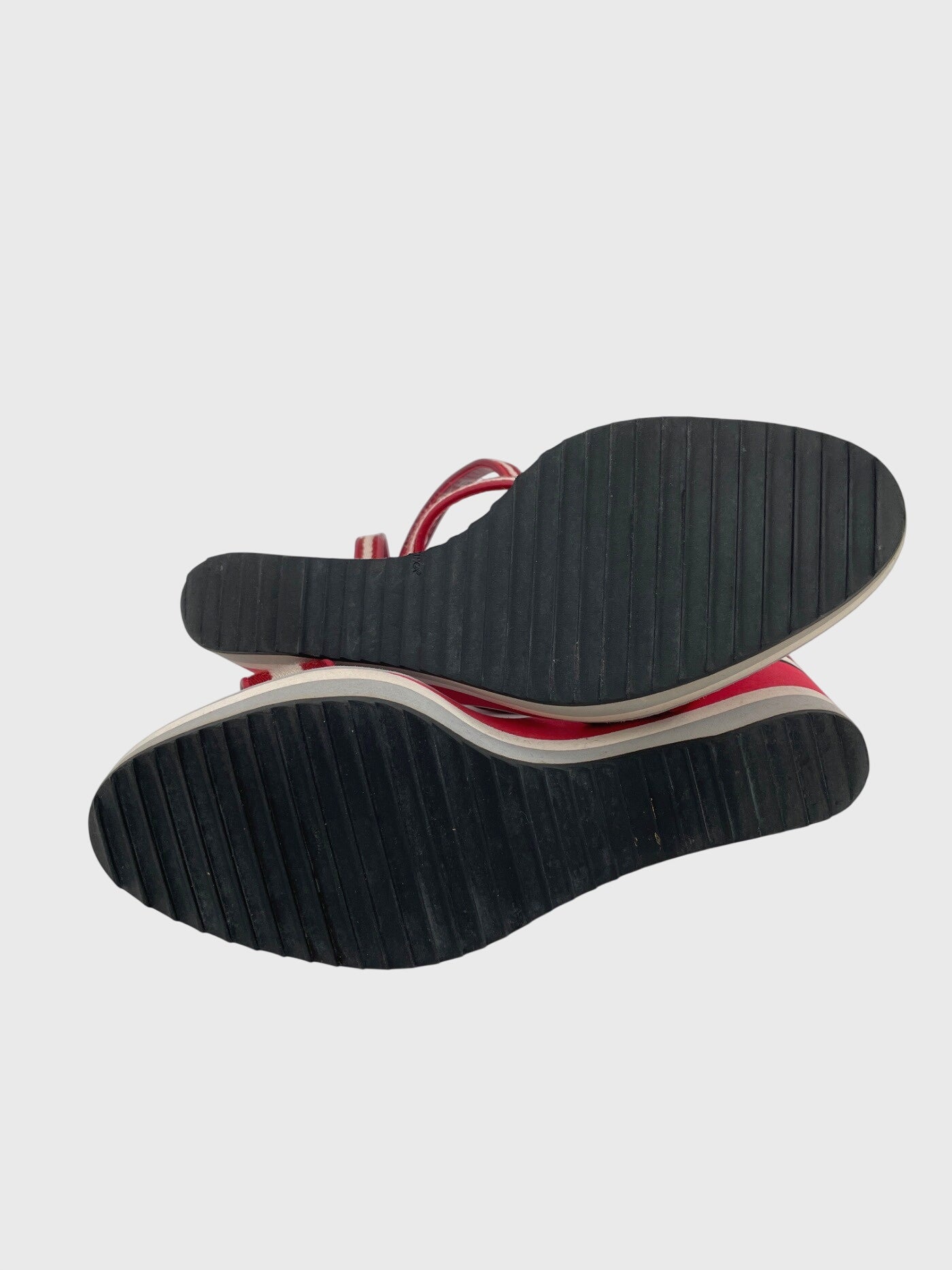 Bally Wedge Sandale mit Absatz EU 36.5 Rot