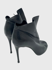 Casadei Peep Toe Ankle Boot EU 38 Schwarz