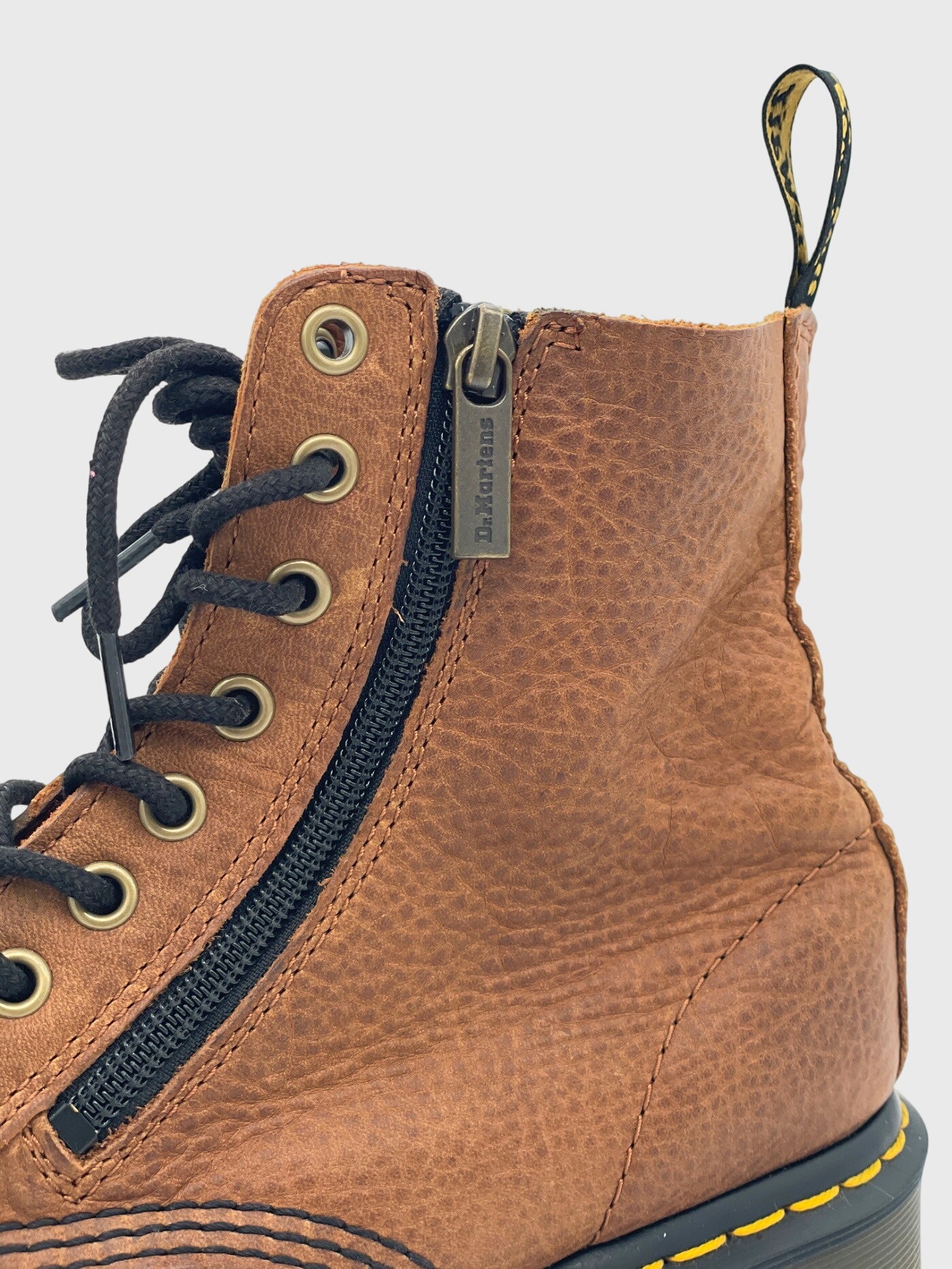 Dr. Martens Pascal w/Zip Combat Stiefel EU 39 Braun
