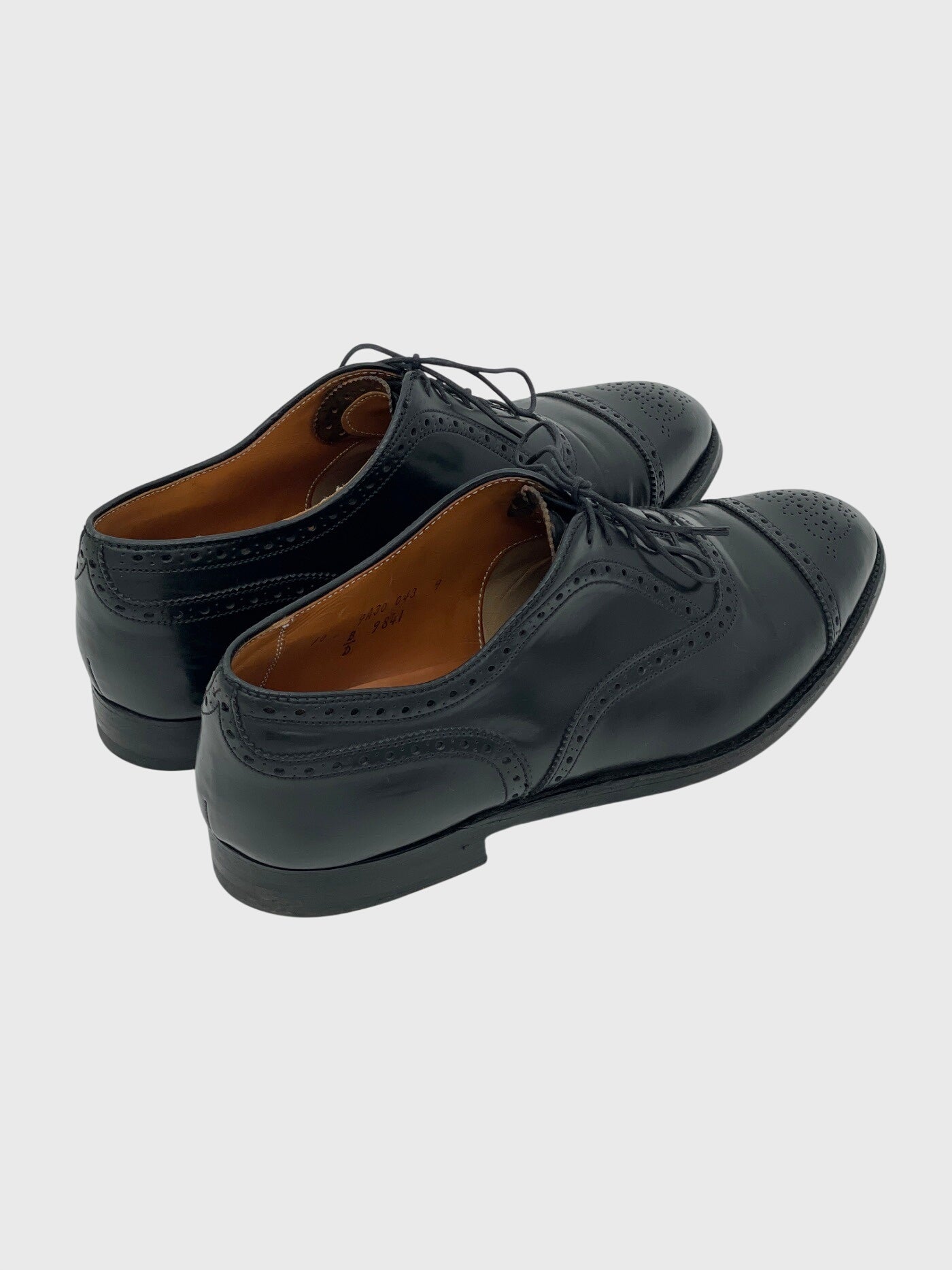 Alden 909 Medallion Perf Tip Bal Oxford EU 44.5 Schwarz