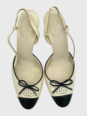 Chanel CC Bow Cap Toe Slingback EU 36.5 Beige