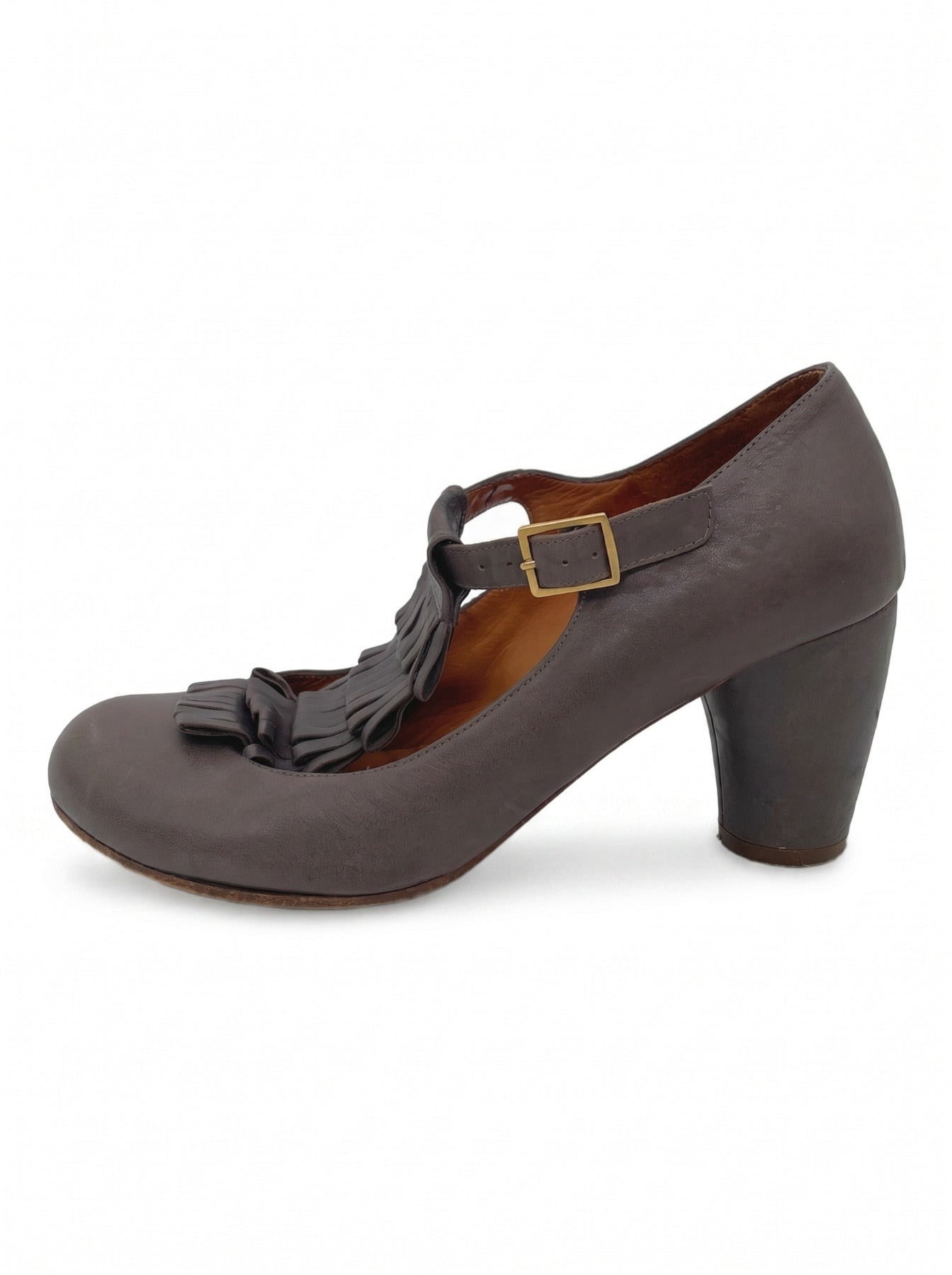 Chie Mihara T-Strap Fringe Pump EU 39 Grau