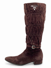 Prada Ruched Suede Buckle Stiefel EU 36.5 Braun