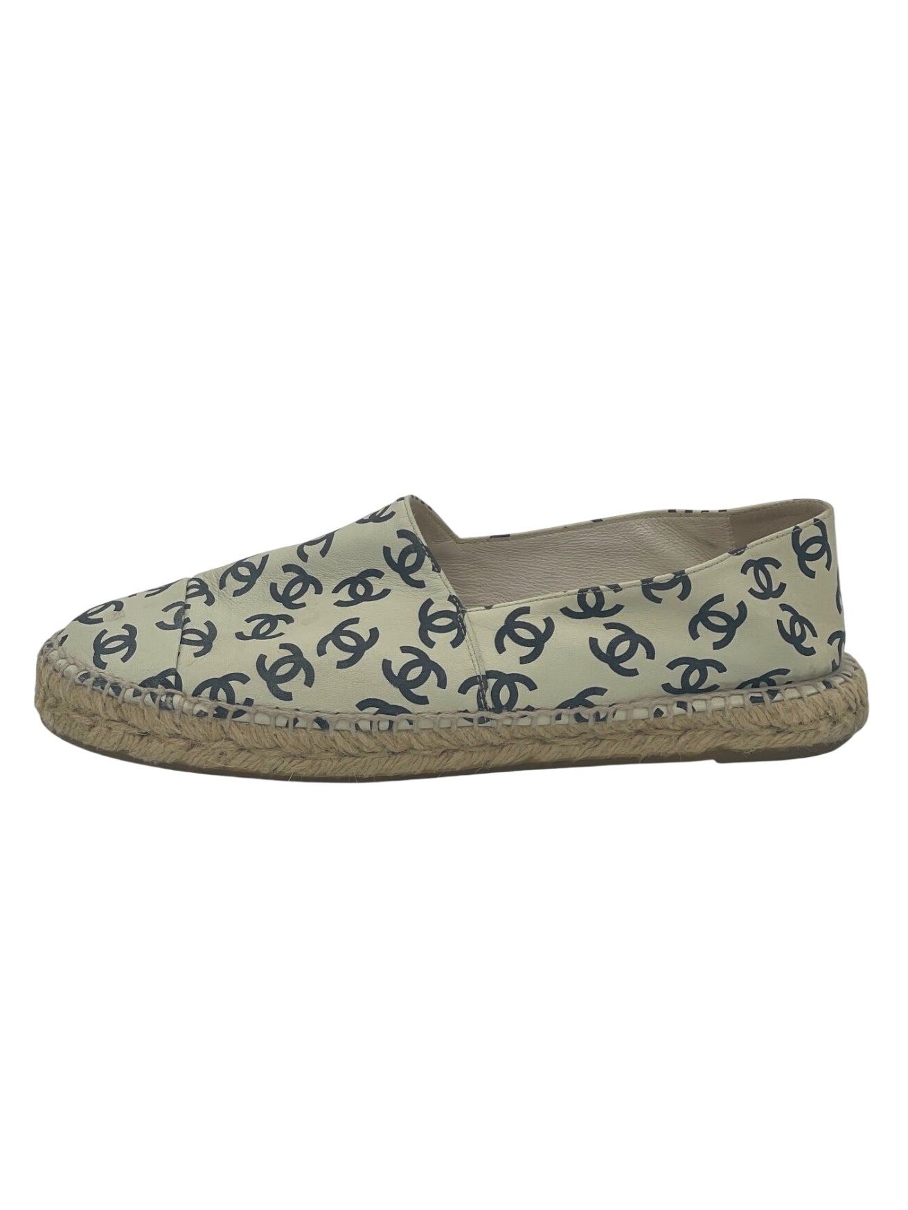 Chanel Espadrille CC Logo Loafer EU 41 Beige - Image 1