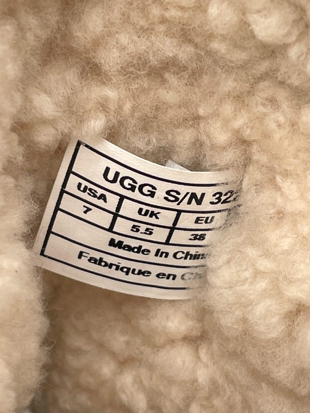 UGG Newbury Ankle Boot EU 38 Mehrfarbig - Image 10