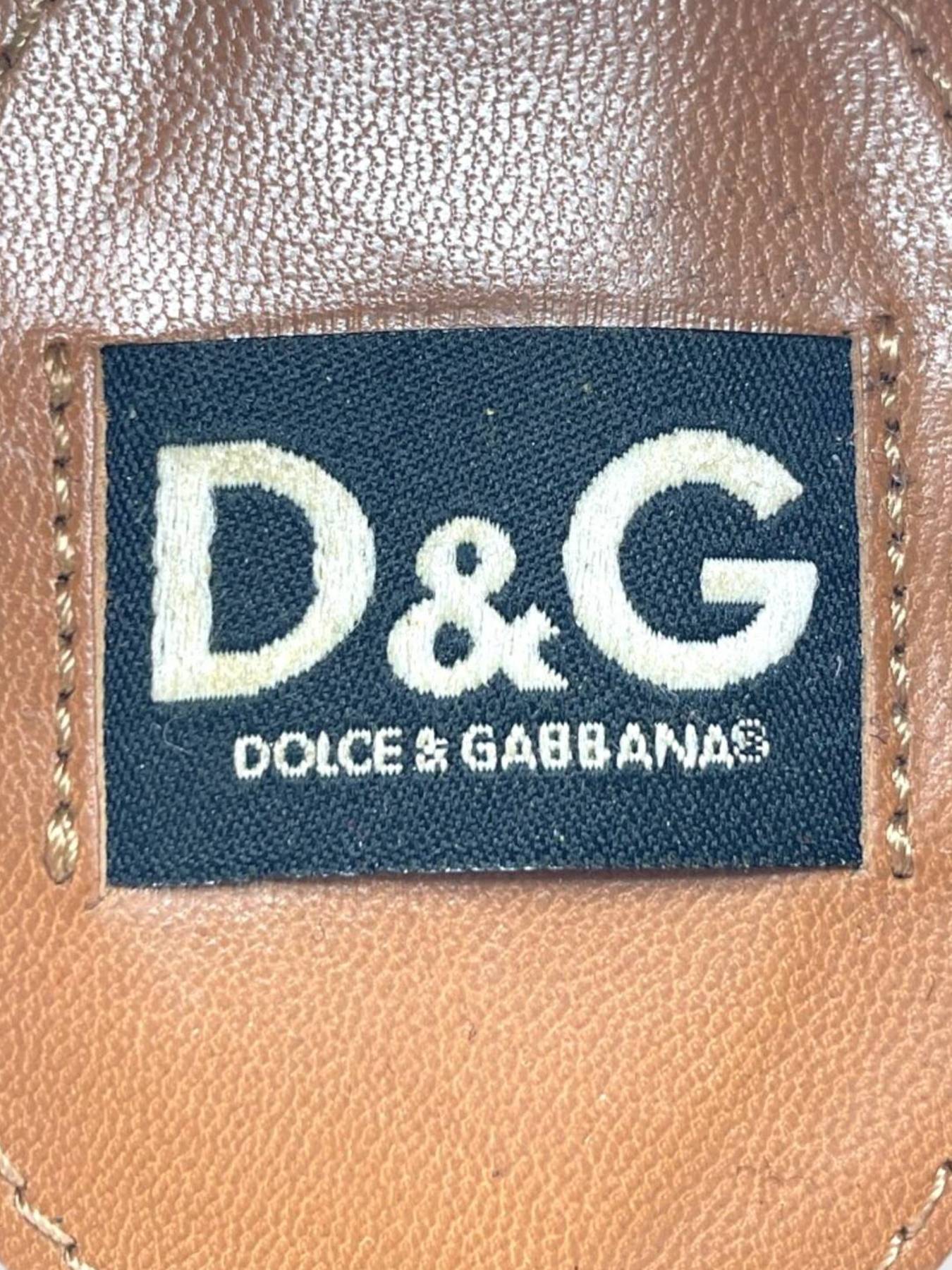 Dolce & Gabbana Peep-Toe Plateau Pump EU 40 Braun - Image 10