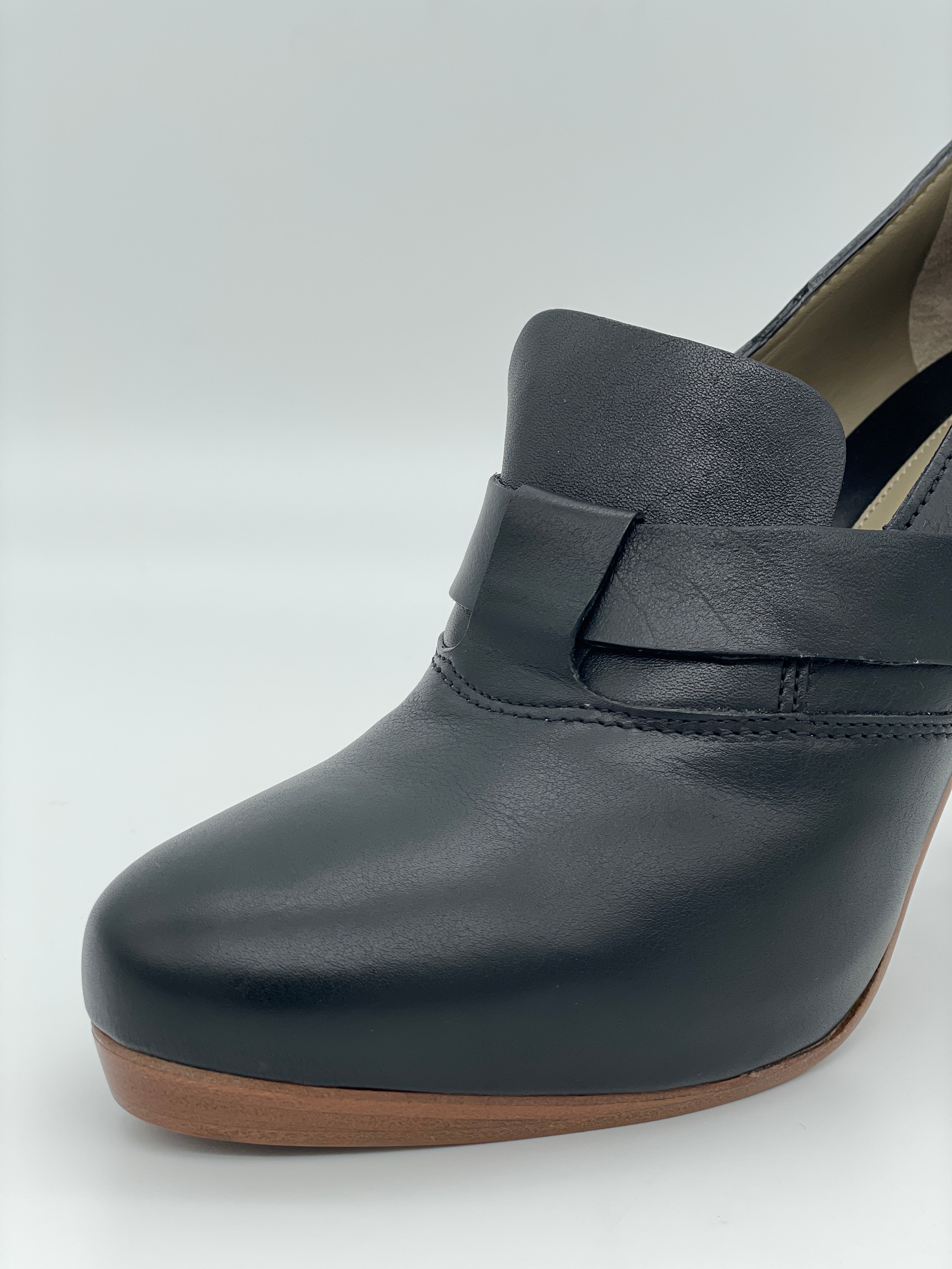Roberto del Carlo Style  Plateau Pump EU 38 Schwarz - Image 8
